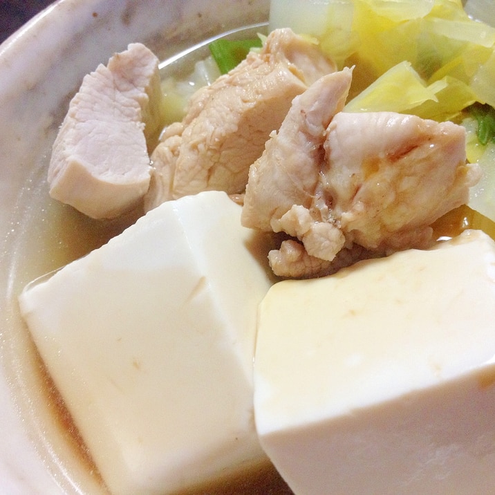 我が家の「湯豆腐♪」野菜肉もたっぷりヘルシー♪